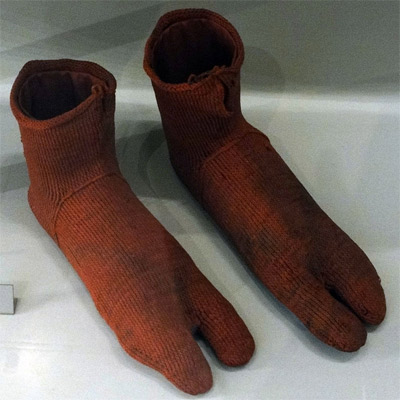 تاریخچه پیدایش جوراب